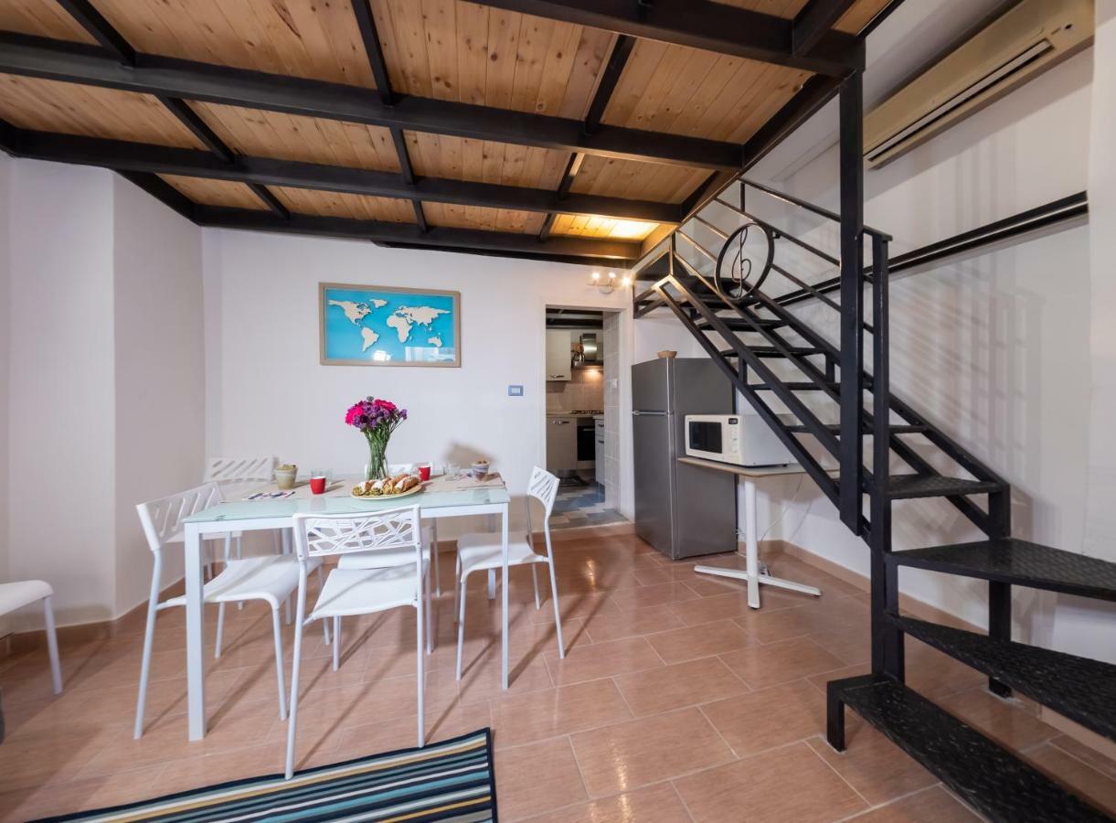 Sikulahouse - Apartment In The City Center Catania Exterior photo